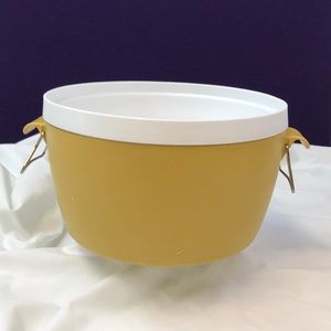 Vintage Therm-O-Ware Royal Satin Ice Bucket Bottom